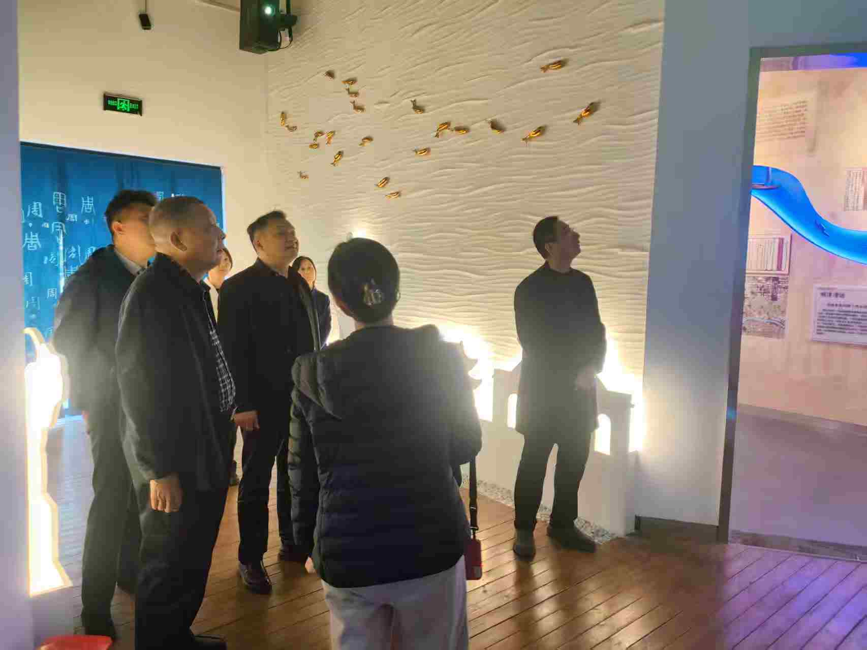 图片2 图片2